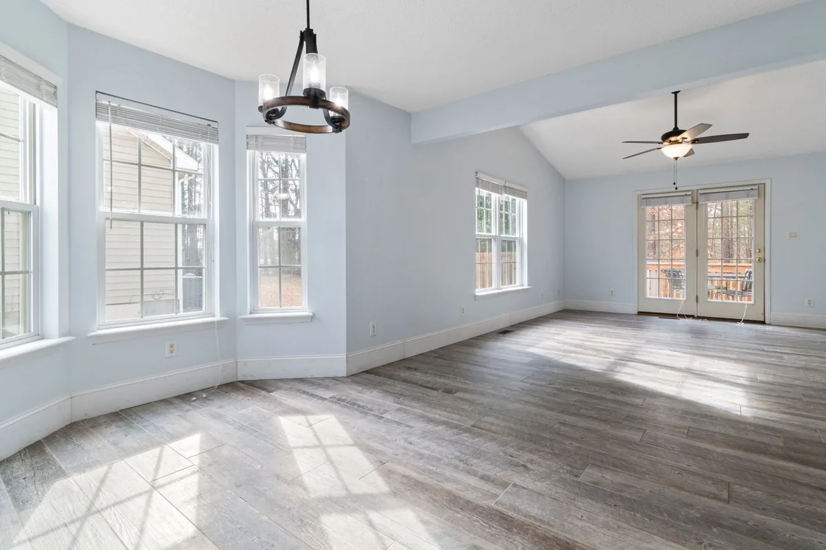 Clean, safe room after biohazard cleanup in Washington Square West, Philadelphia, PA